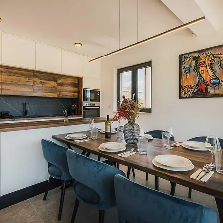 Sandro By Awaytocroatia * Πόρετς