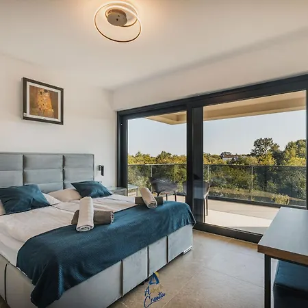 Sandro By Awaytocroatia *