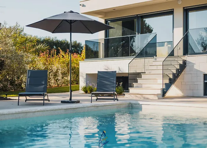 Sandro By Awaytocroatia Villa *