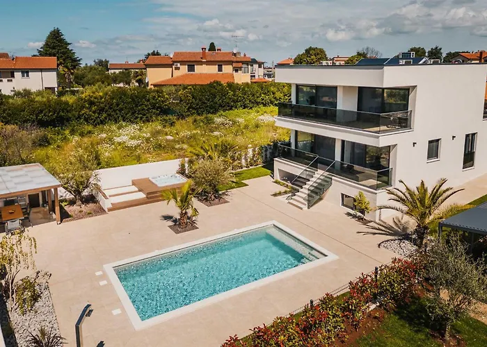 Sandro By Awaytocroatia Villa